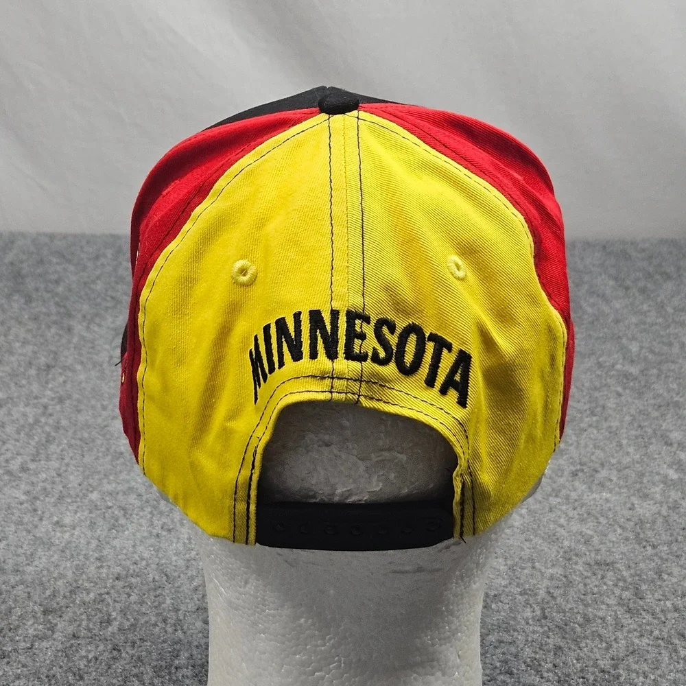 Cotapaxi snapback hat
