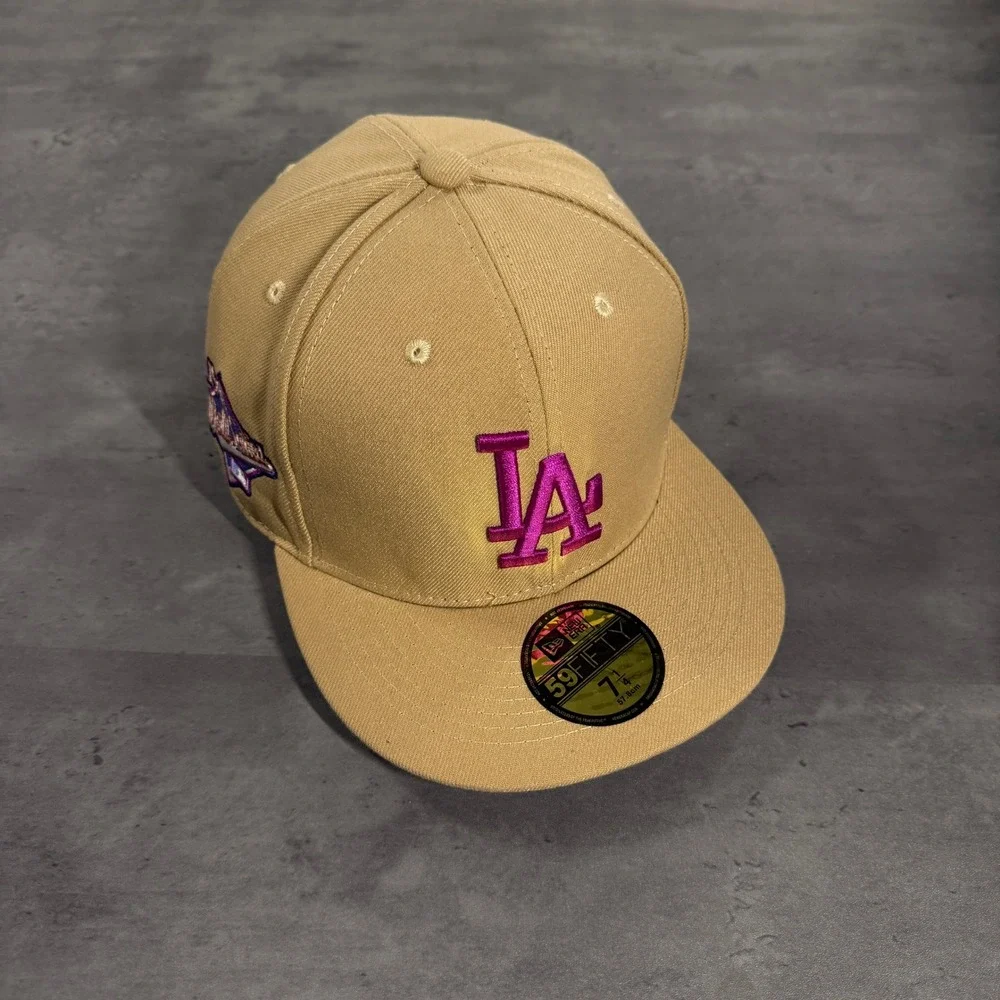 Vintage‎ New Era Los Angeles Dodgers Hat 7 1/4 Tan Brown Purple Sparkling Grape