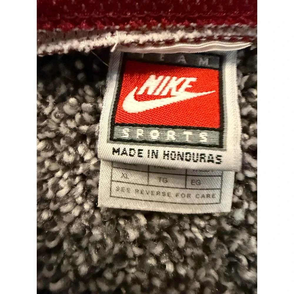 Nike vintage team