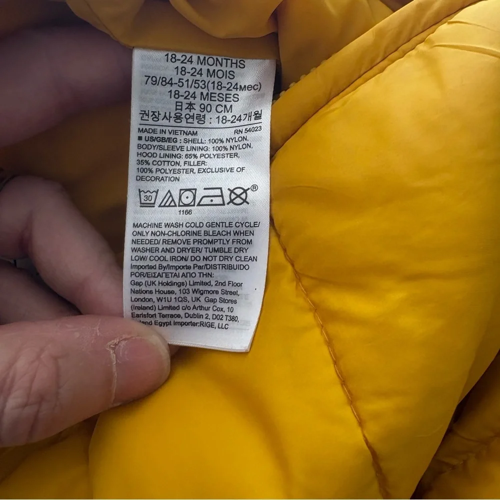 GAP lightweight yellow