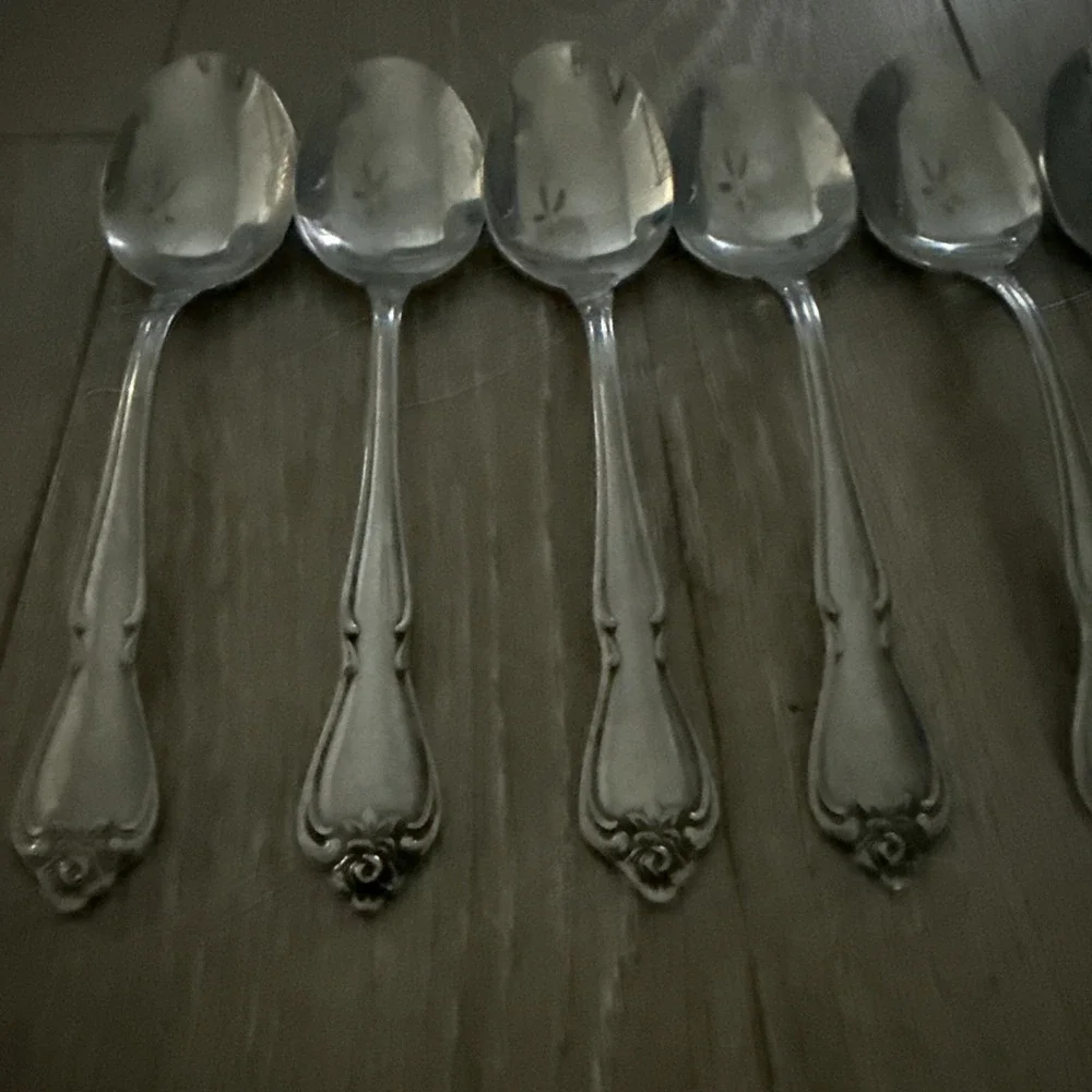 Oneida set oval