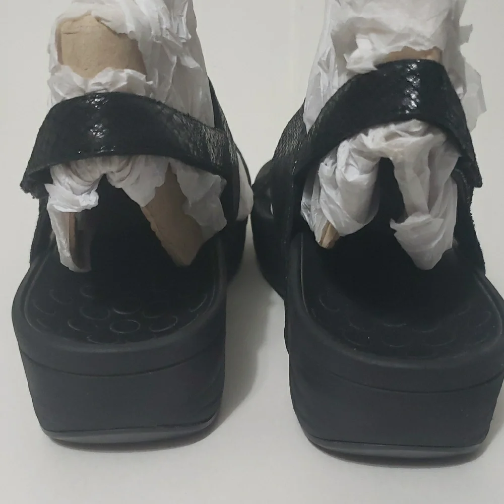 Vionic stylish black