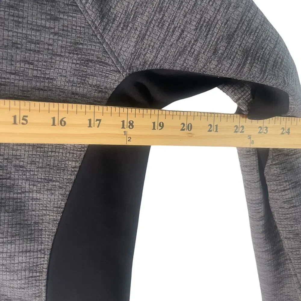Columbia button stretch sweater