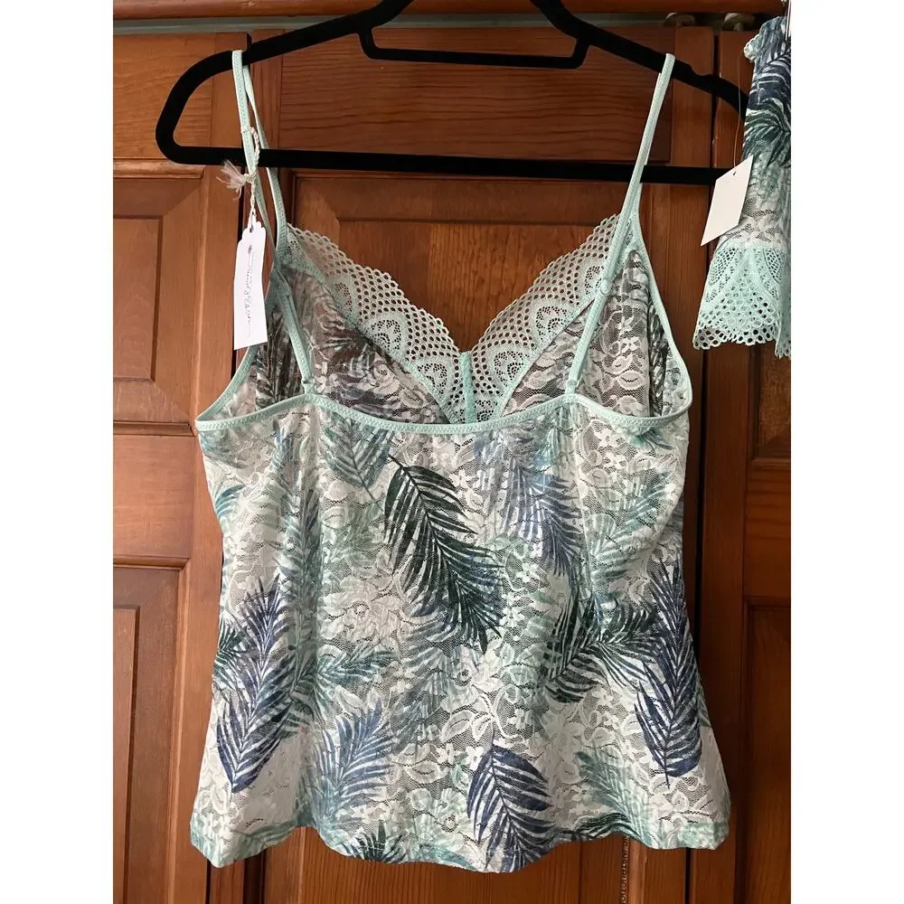 In Bloom By Jonquil xl featuring
