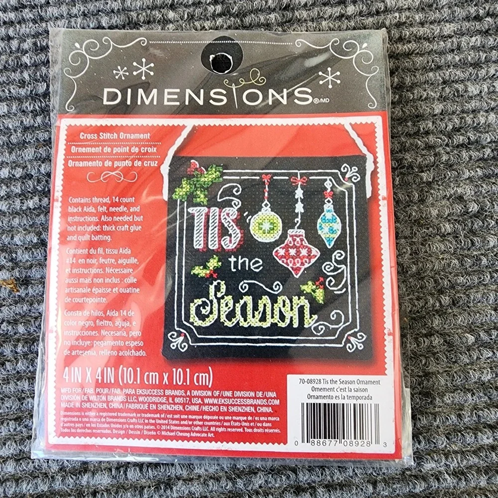 Dimensions Tis The Season Counted Cross Stitch‎ 4x4 Christmas Ornament