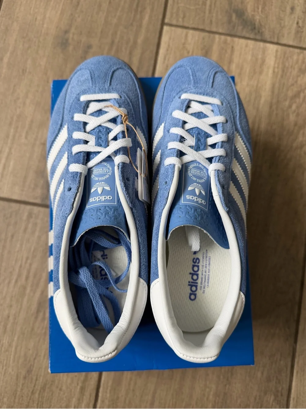 adidas lace closure
