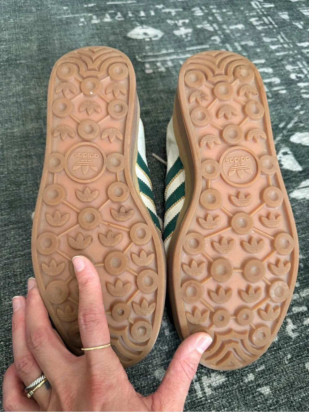 adidas classic low