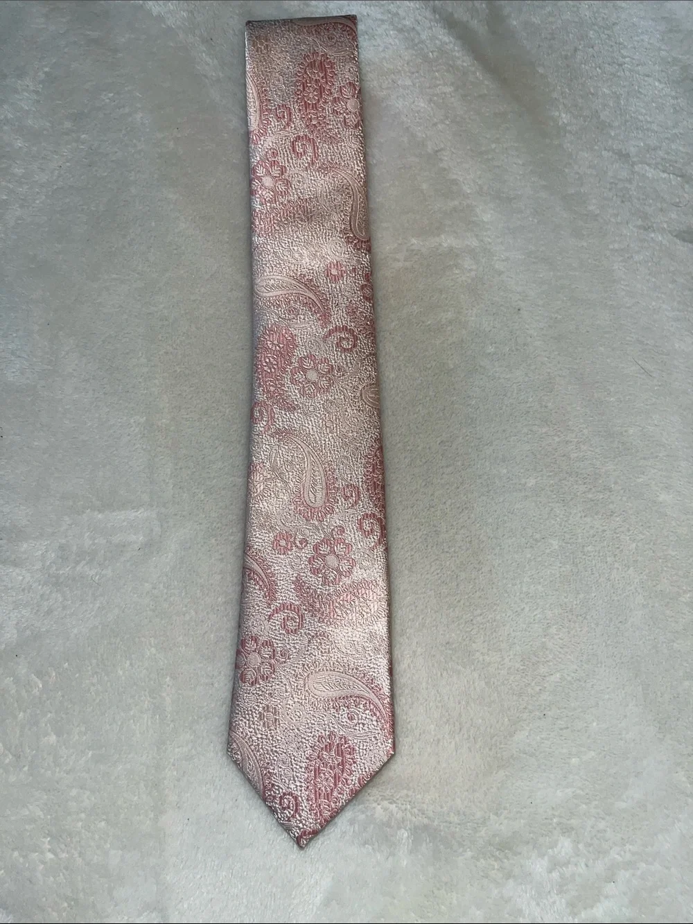 N/A subtle pink