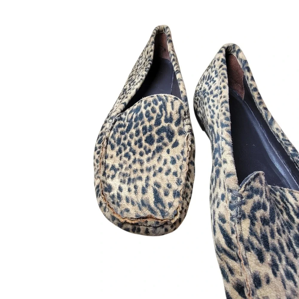 Stuart Weitzman classic driving