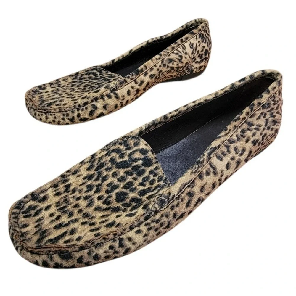 Stuart Weitzman classic driving