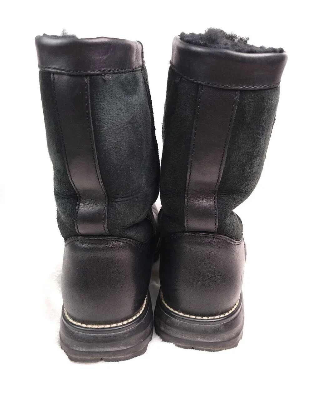 UGG 5381 brooks
