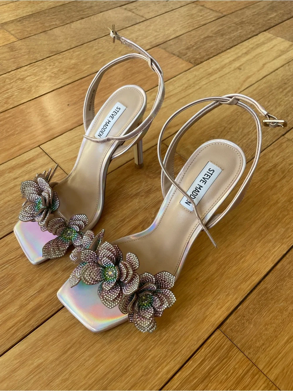 Steve Madden discontinued worn