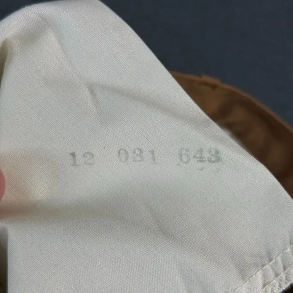 Levis excellent used