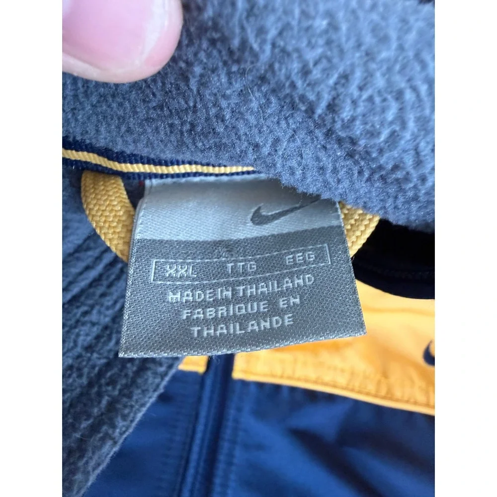 Nike brand color