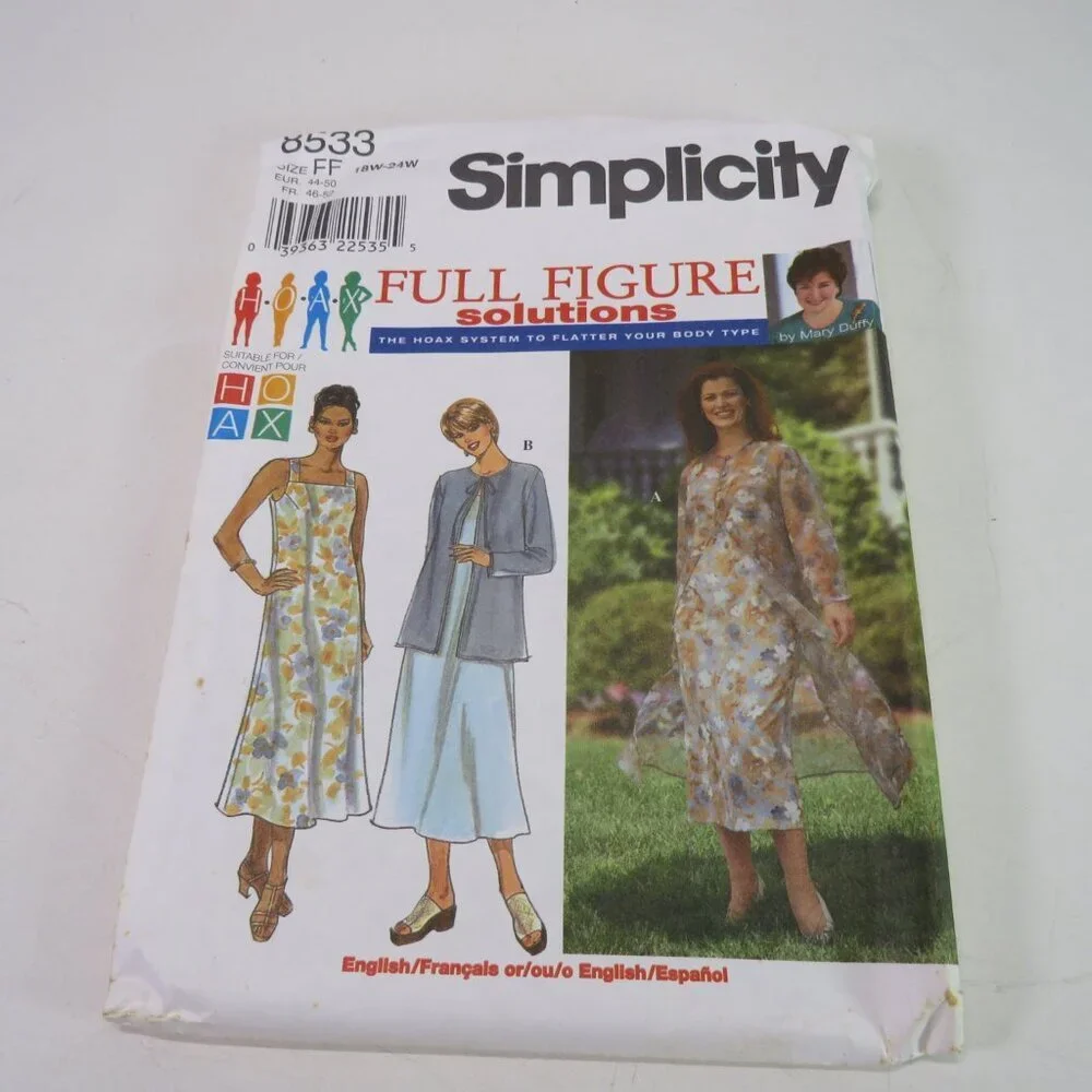 Simplicity 8533 mary
