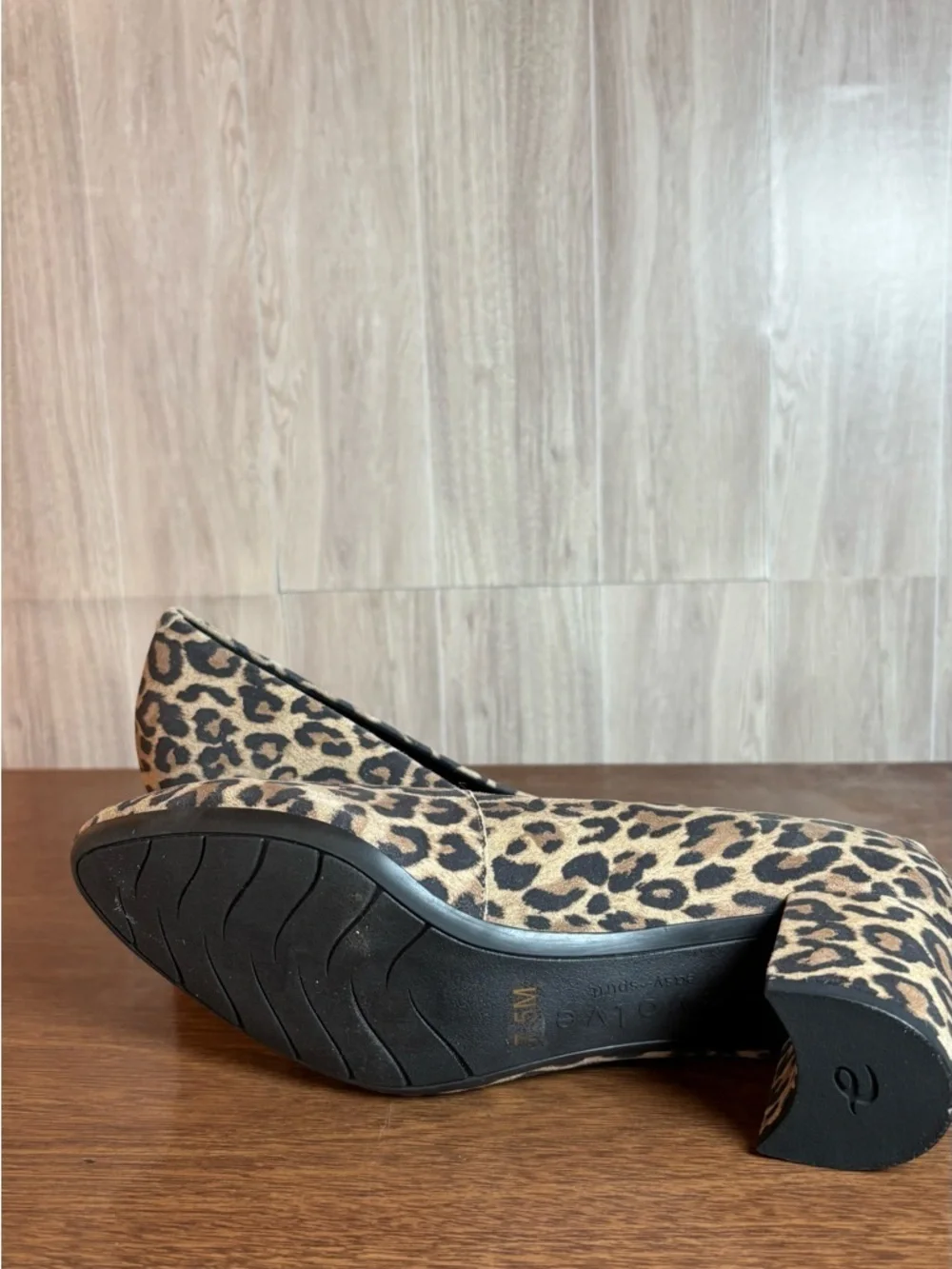 Easy Spirit chic leopard