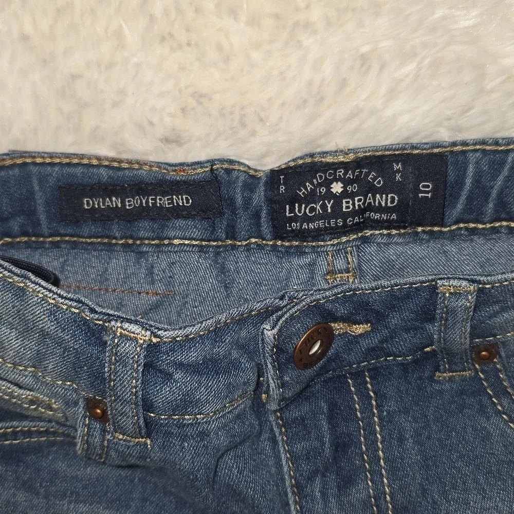 Lucky Brand Cropped Dylan Boyfriend Jean. Girls Size 10