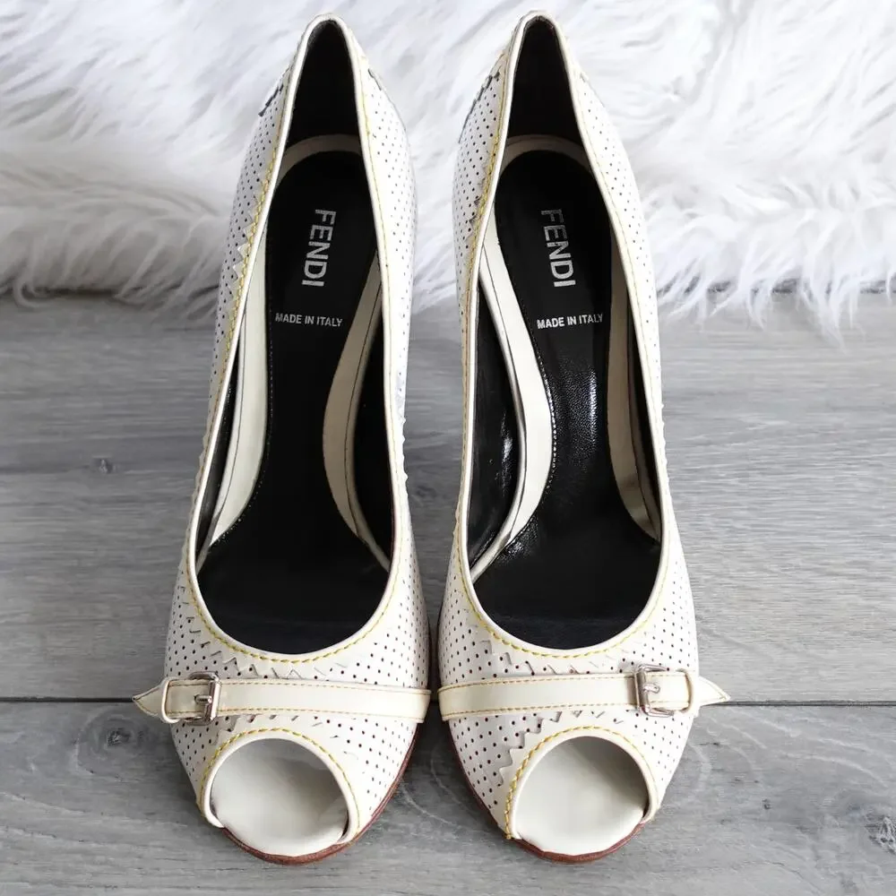 Fendi elegant peep