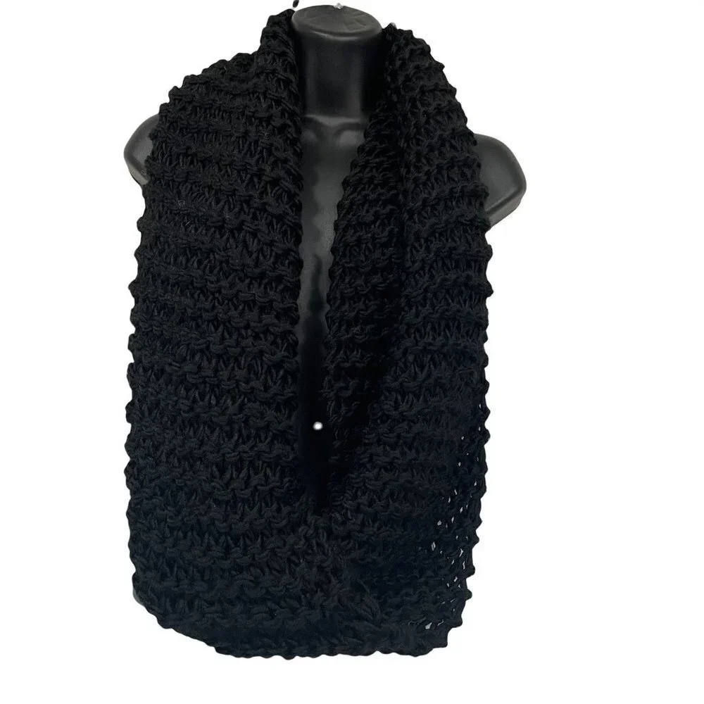 N/A neck scarf