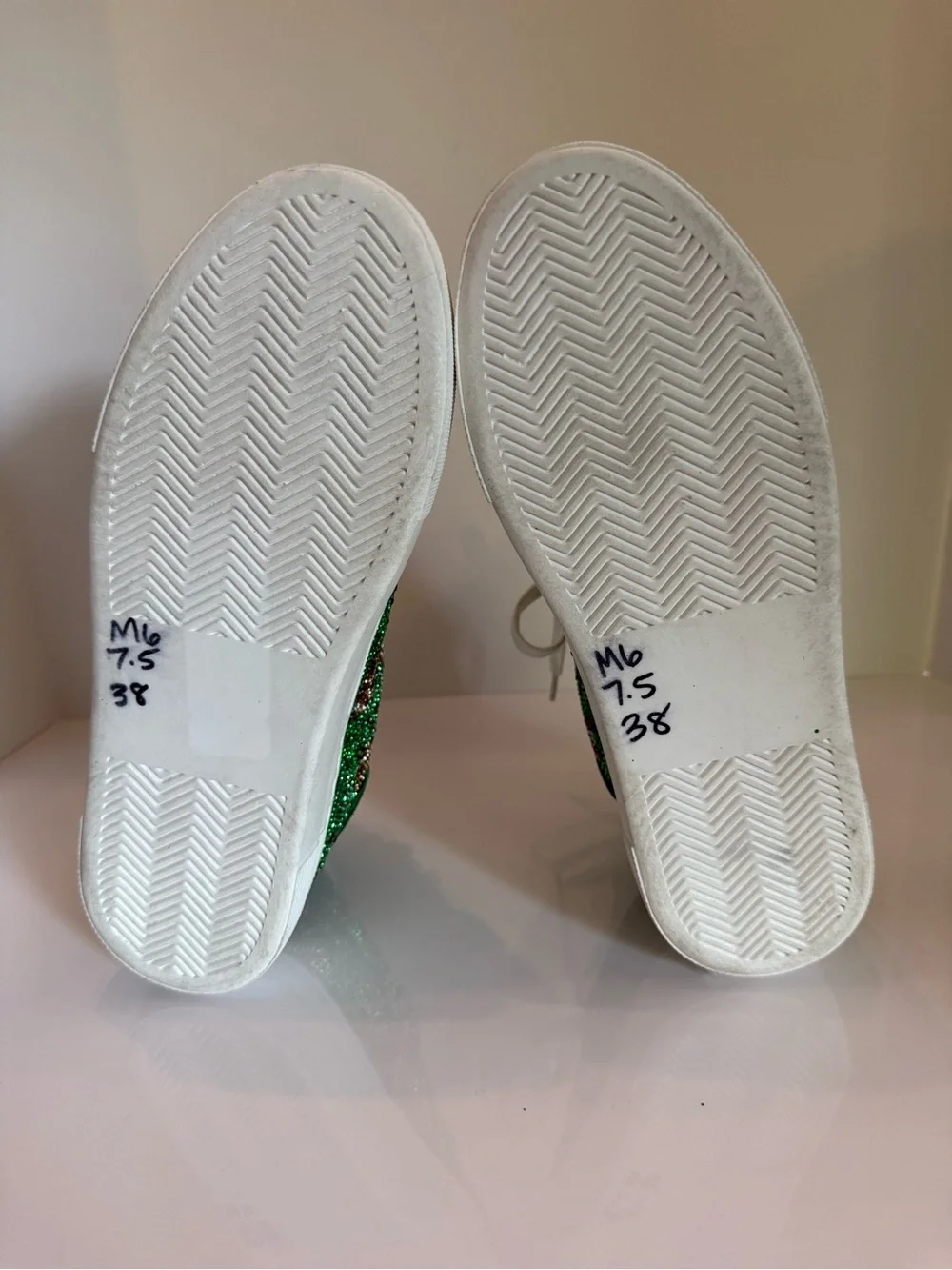 Betsey Johnson make statement