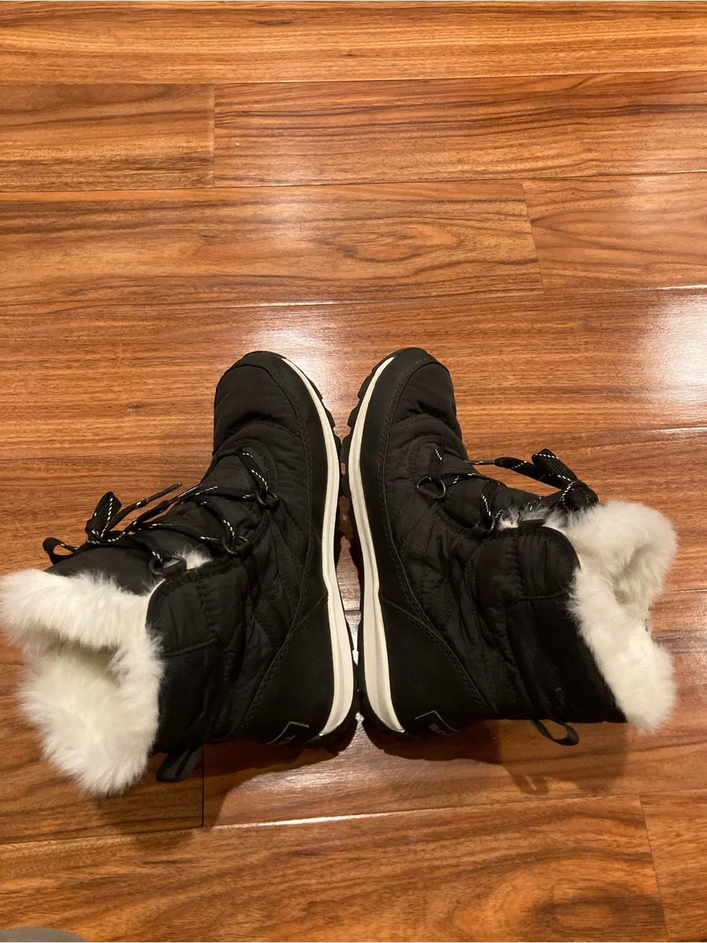 Sorel women whitney