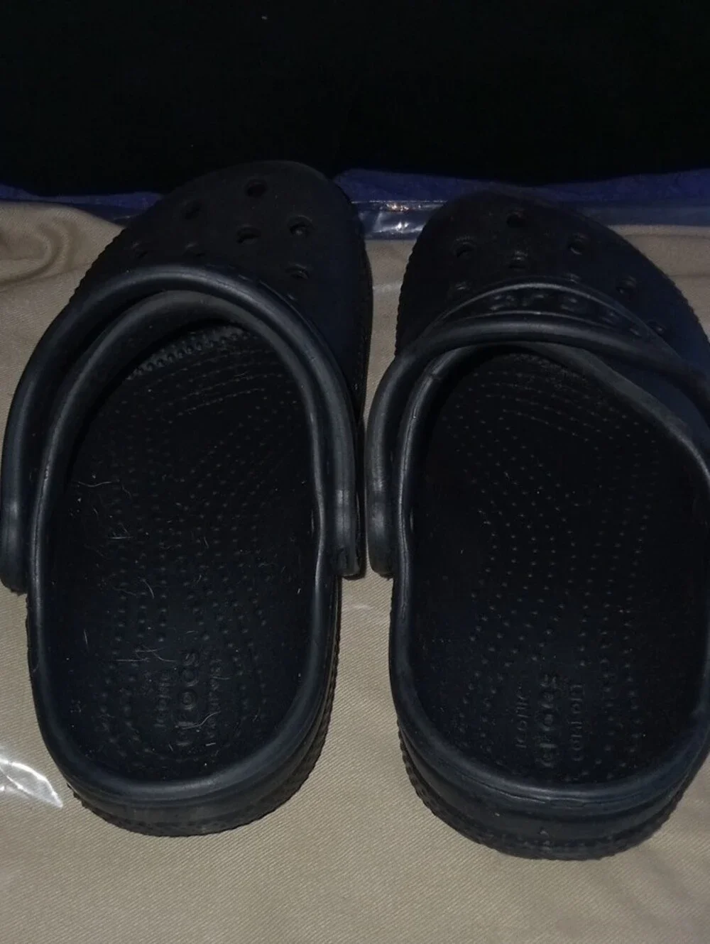 CROCS comfortable black