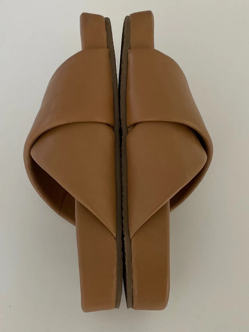 Seychelles heartfelt leather