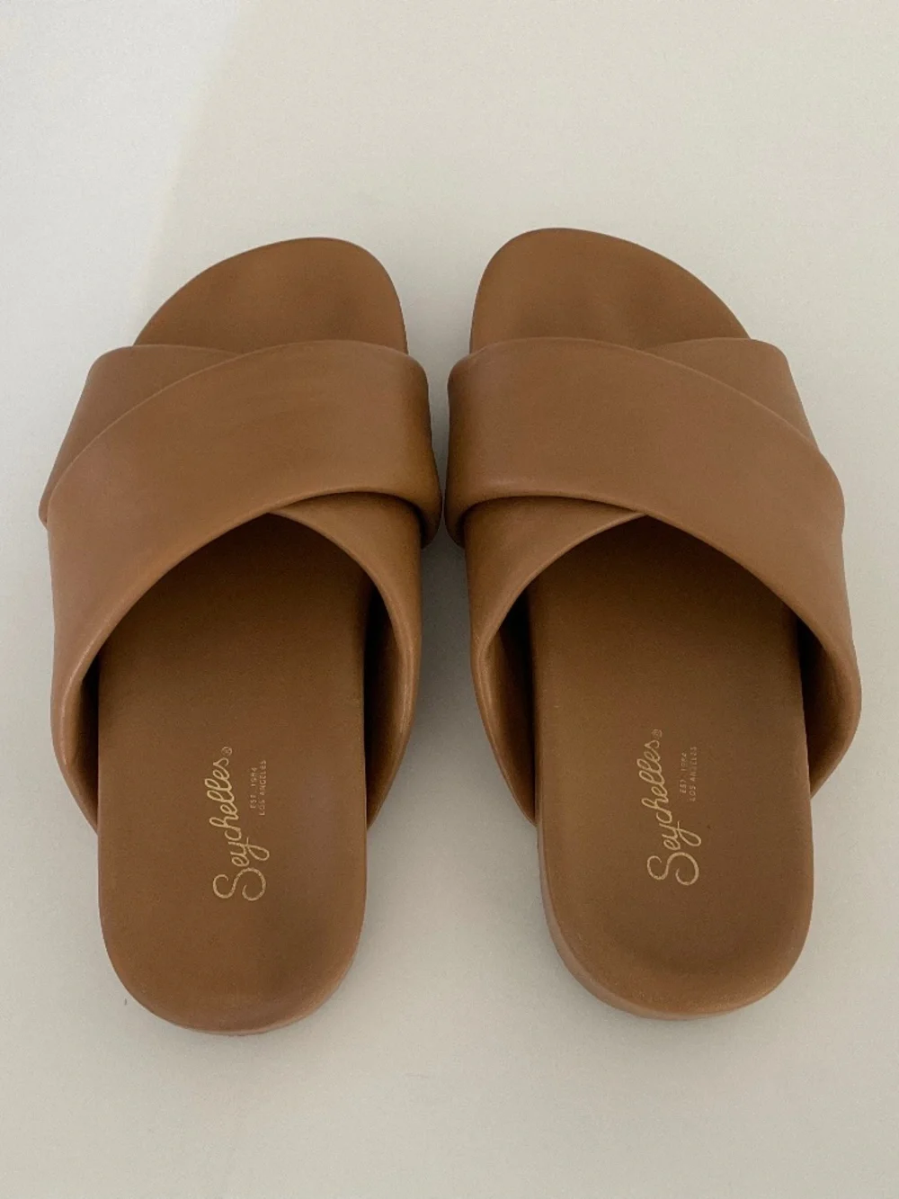 Seychelles heartfelt leather