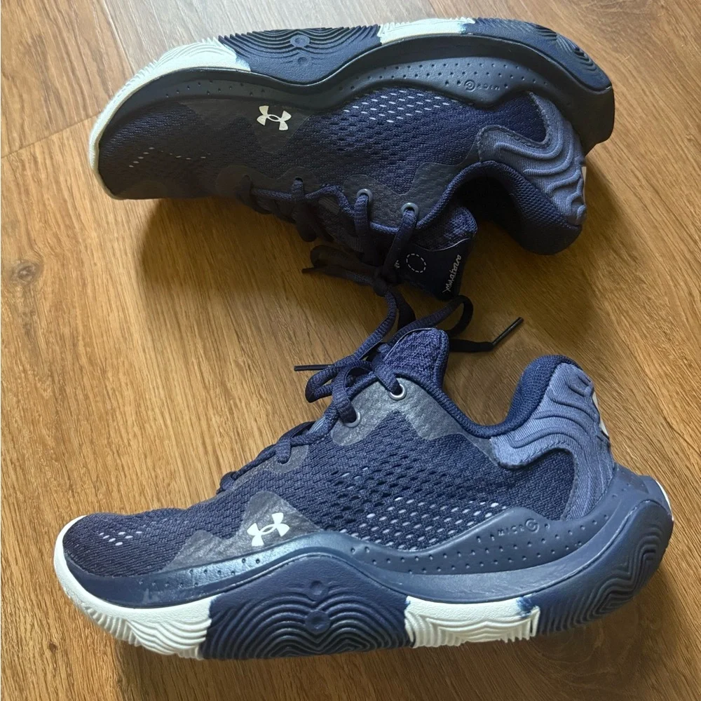 Under Armour Spawn 4 Anatomix Basketball Shoes Midnight Navy‎ Boys Size 4