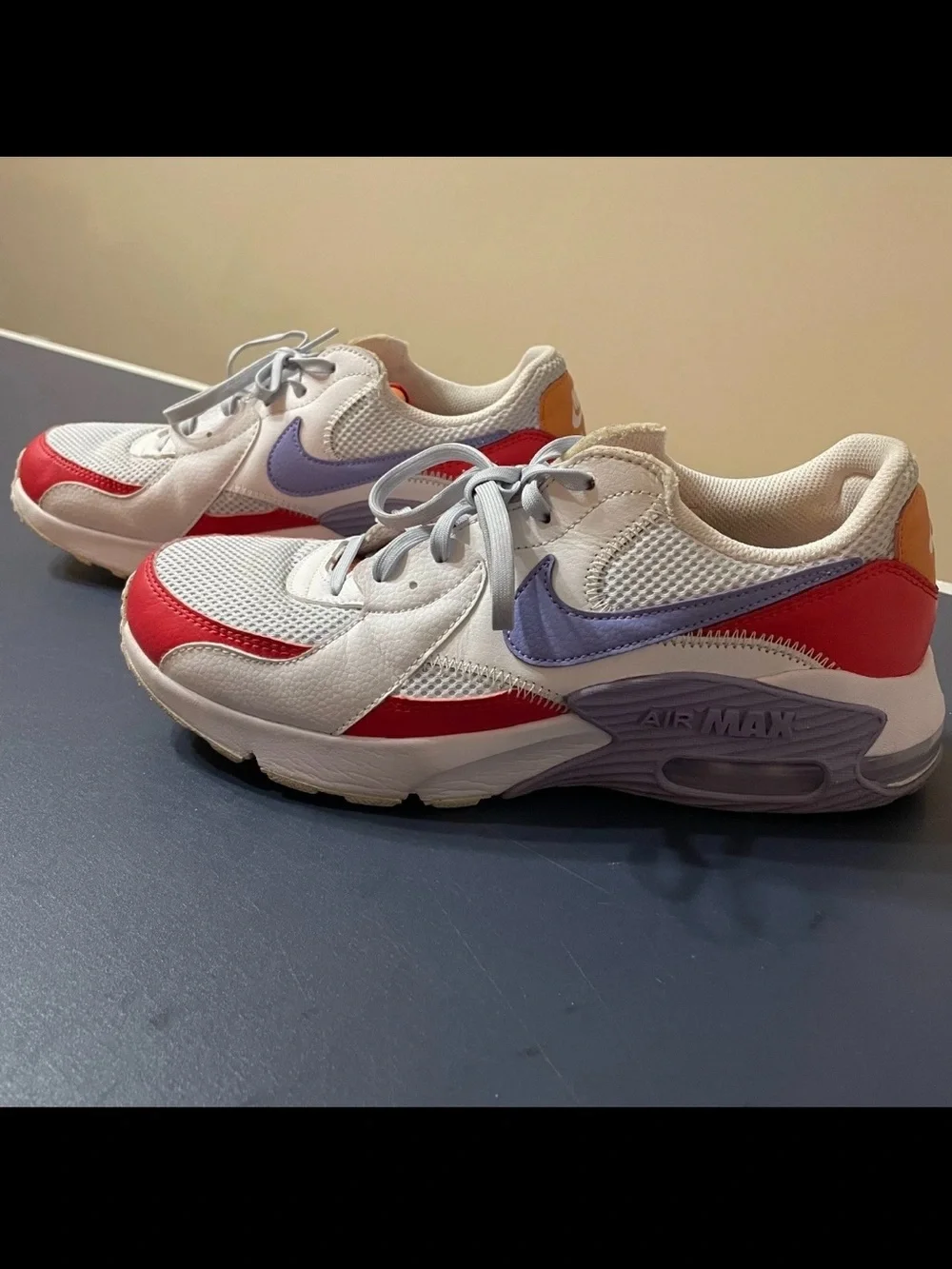 Nike women sneaker