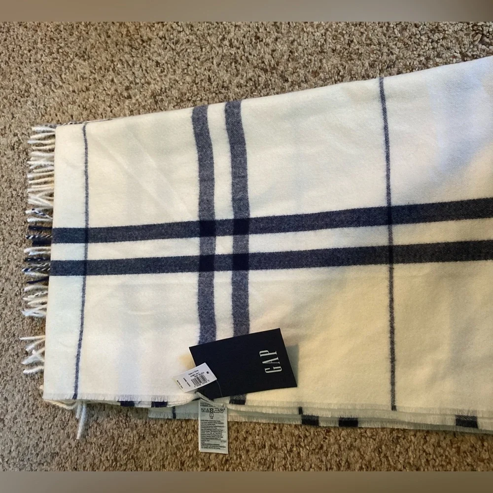 GAP brand new