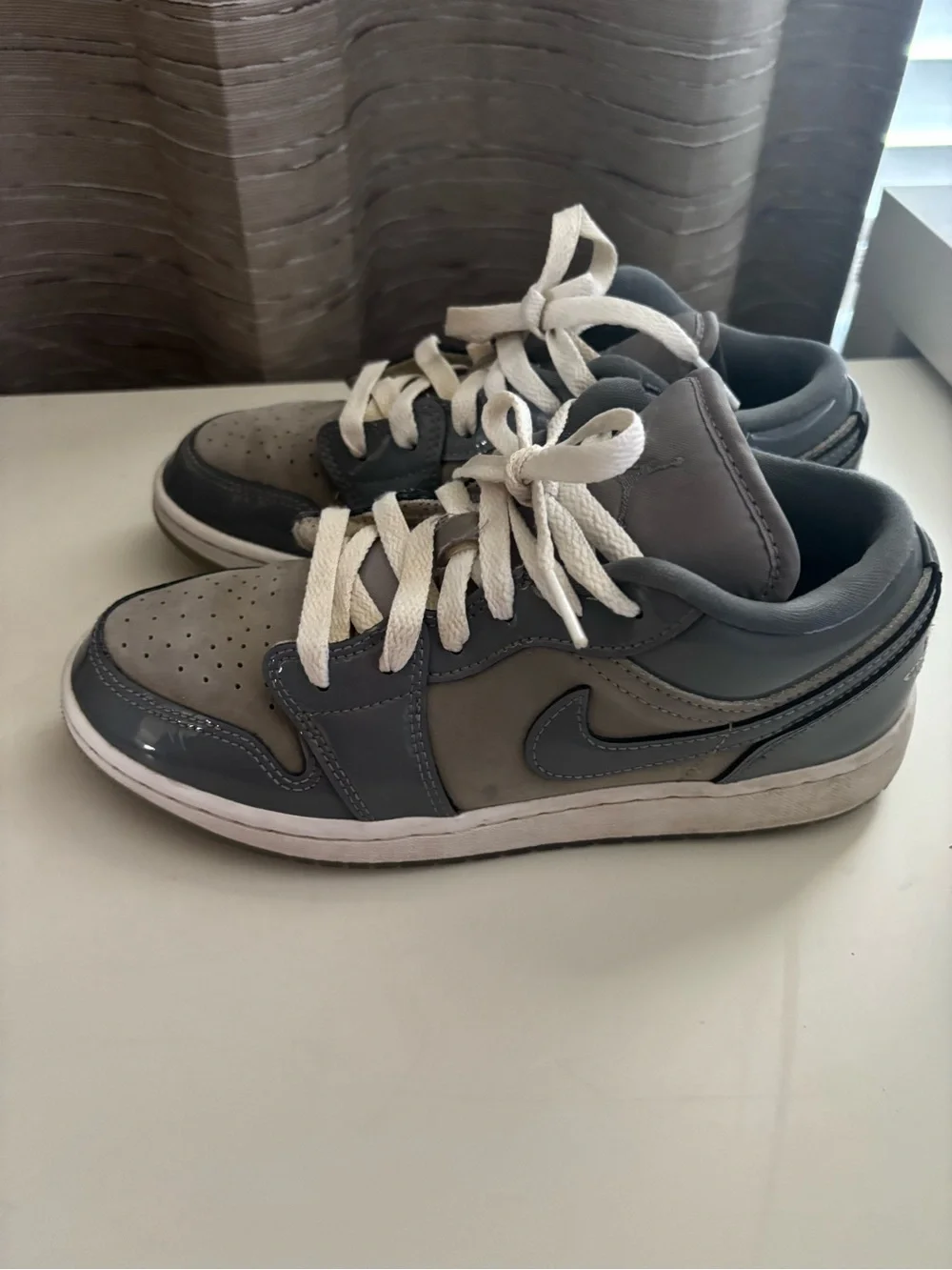 Jordan 1 Low KIDS Sneakers - Grey/White