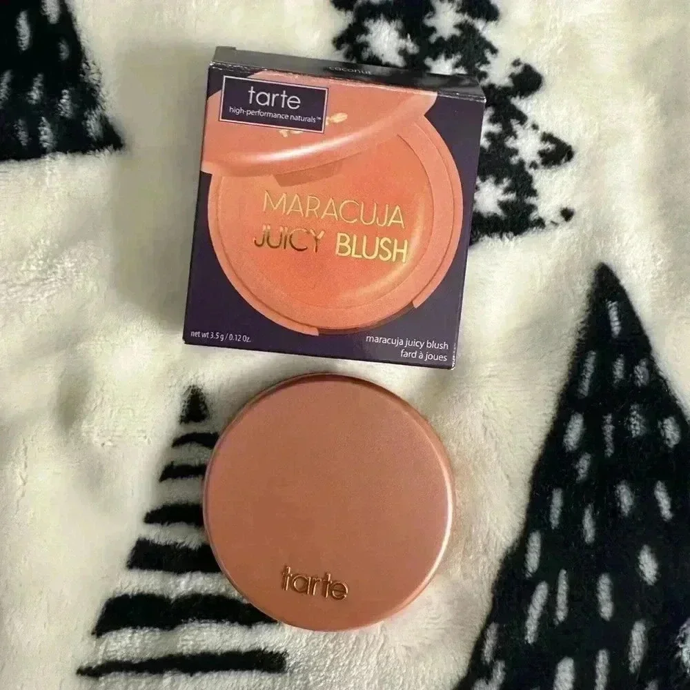 NEW Maracuja juicy blush in “coconut”