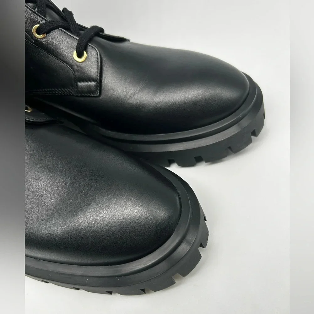 Stuart Weitzman perfect stunning new