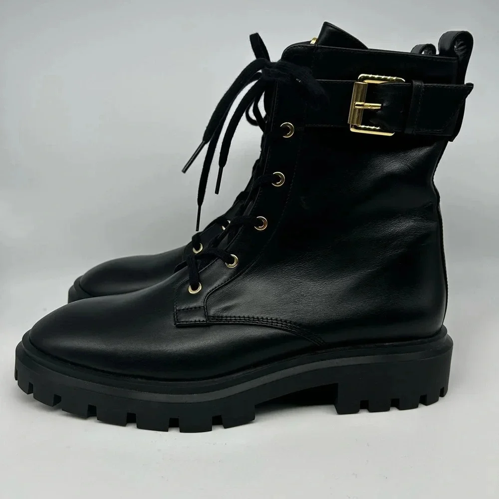 Stuart Weitzman crafted that ultra