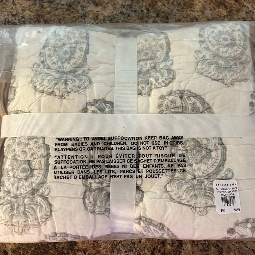 Pottery Barn barn standard paisley
