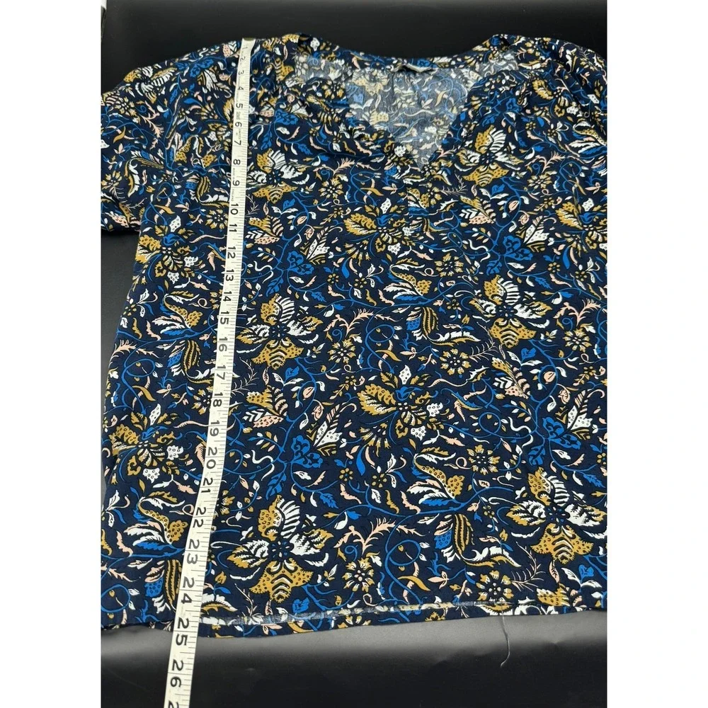 LOFT outlet blouse