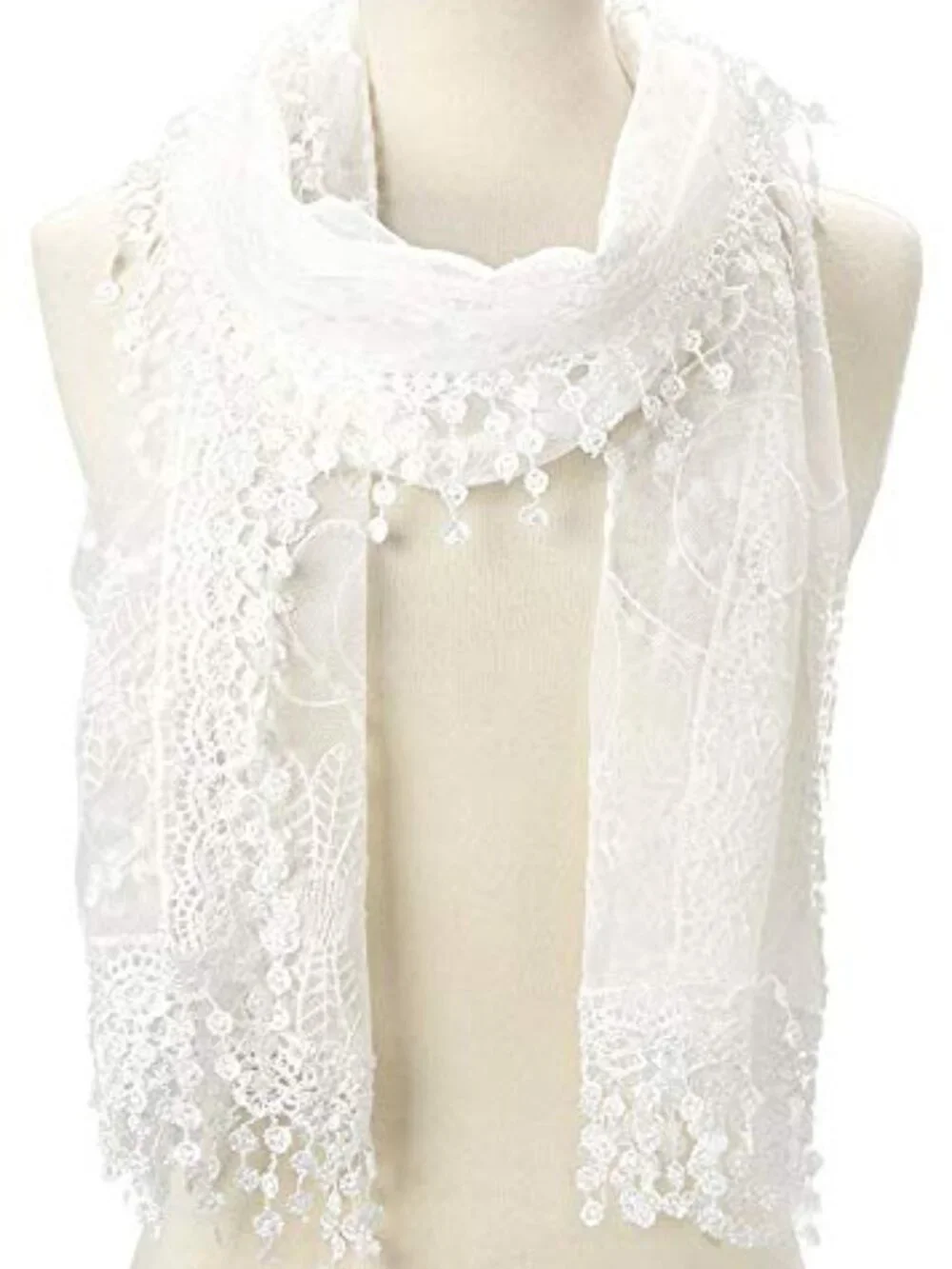 N/A round shawl
