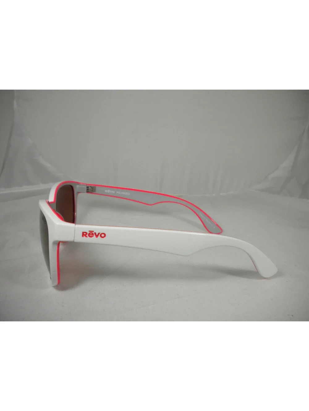 Revo model 1028