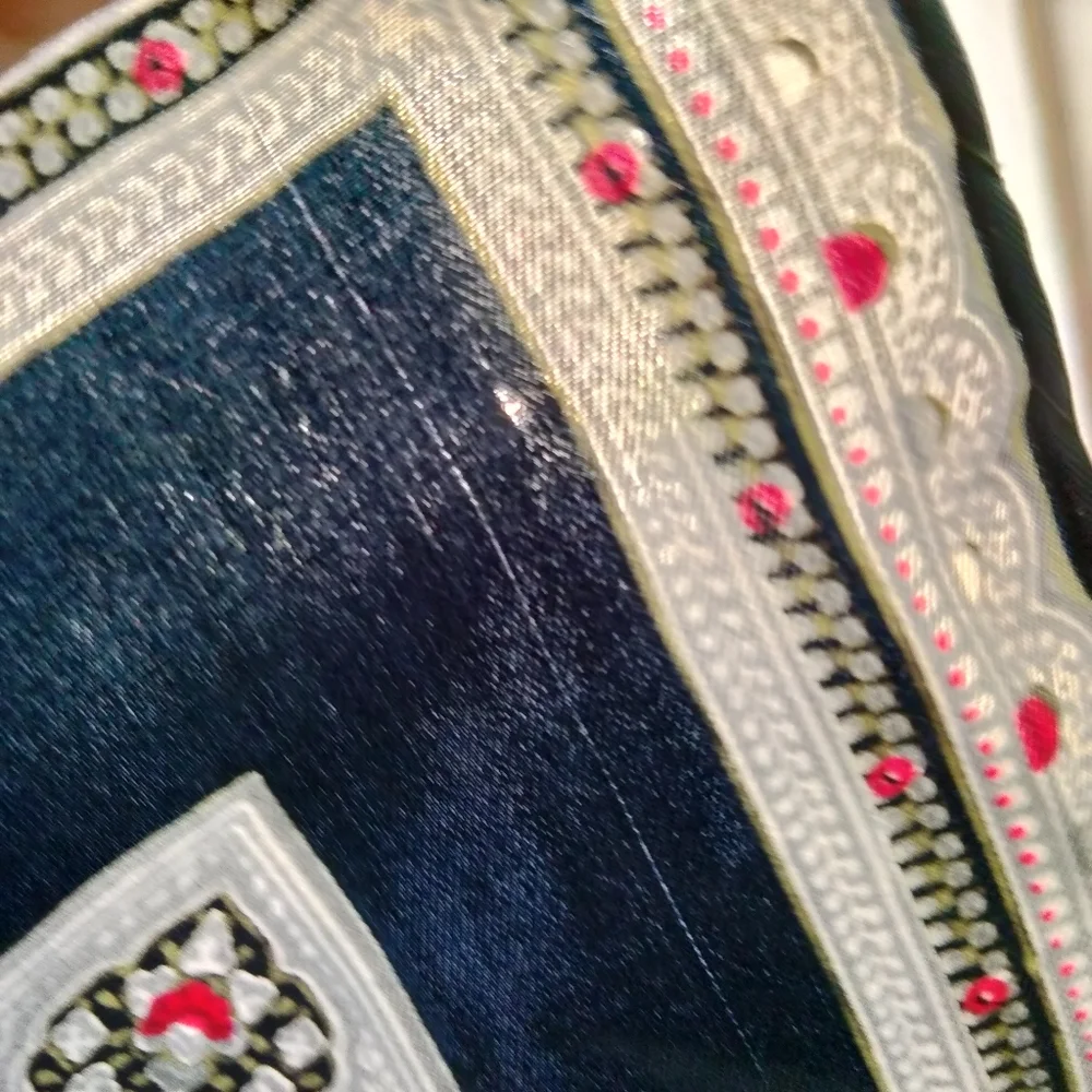 All Silk by Ashear Made in Italy Hand Rolled Paisley Print 18