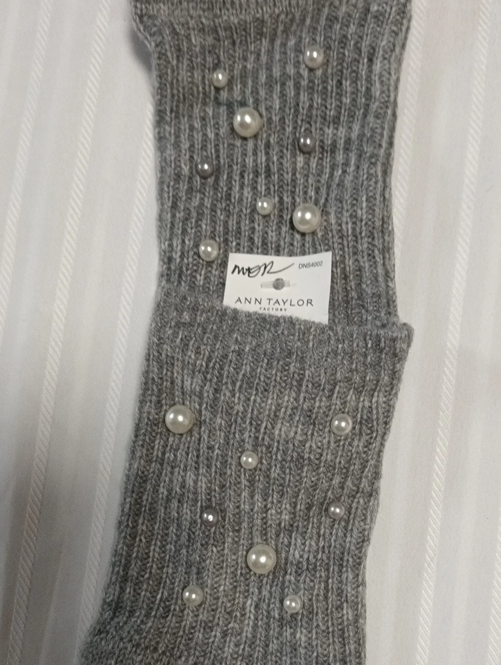 Ann Taylor Factory soft knit