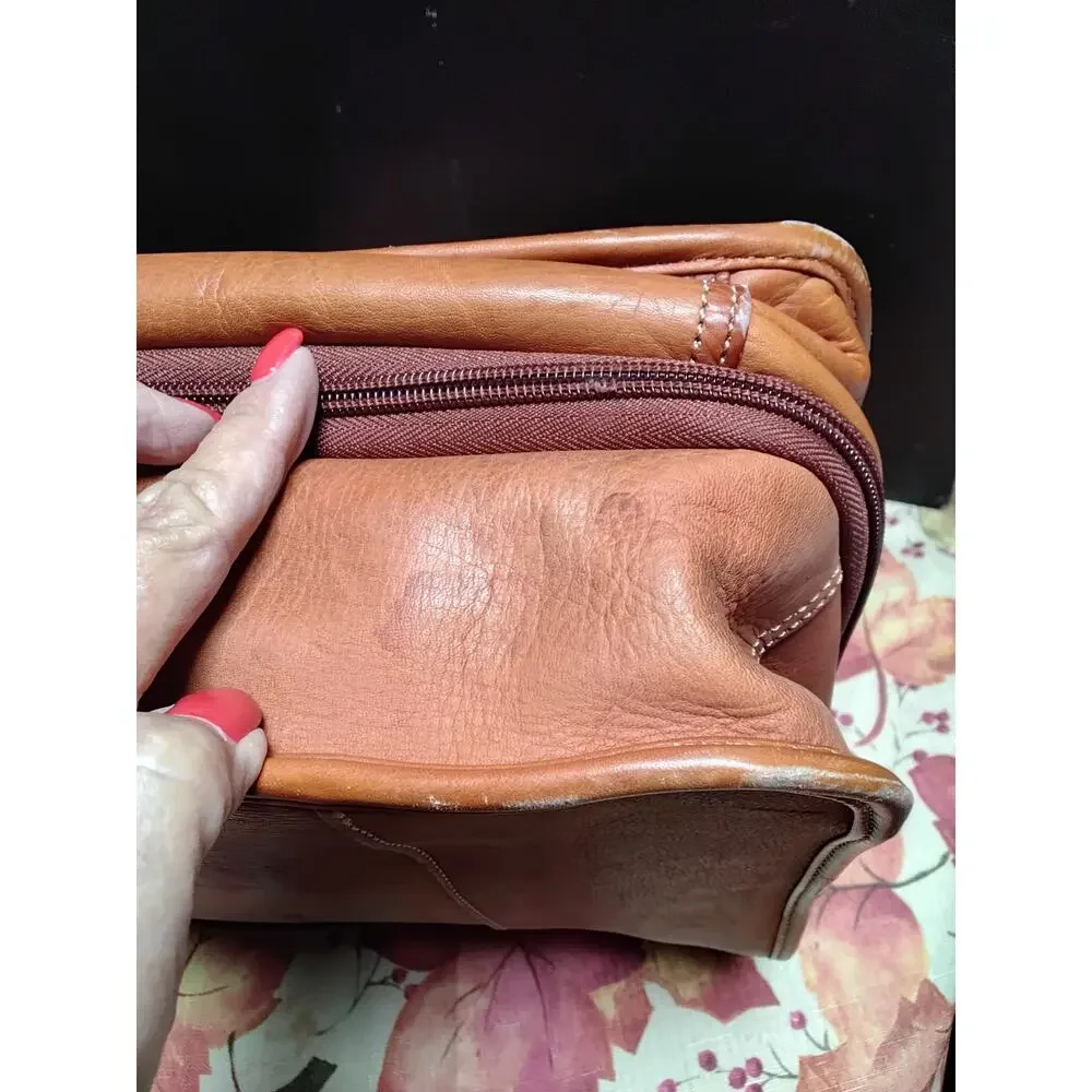 Wilson Leather Vintage Briefcase Messenger Laptop Computer bag Cognac brown