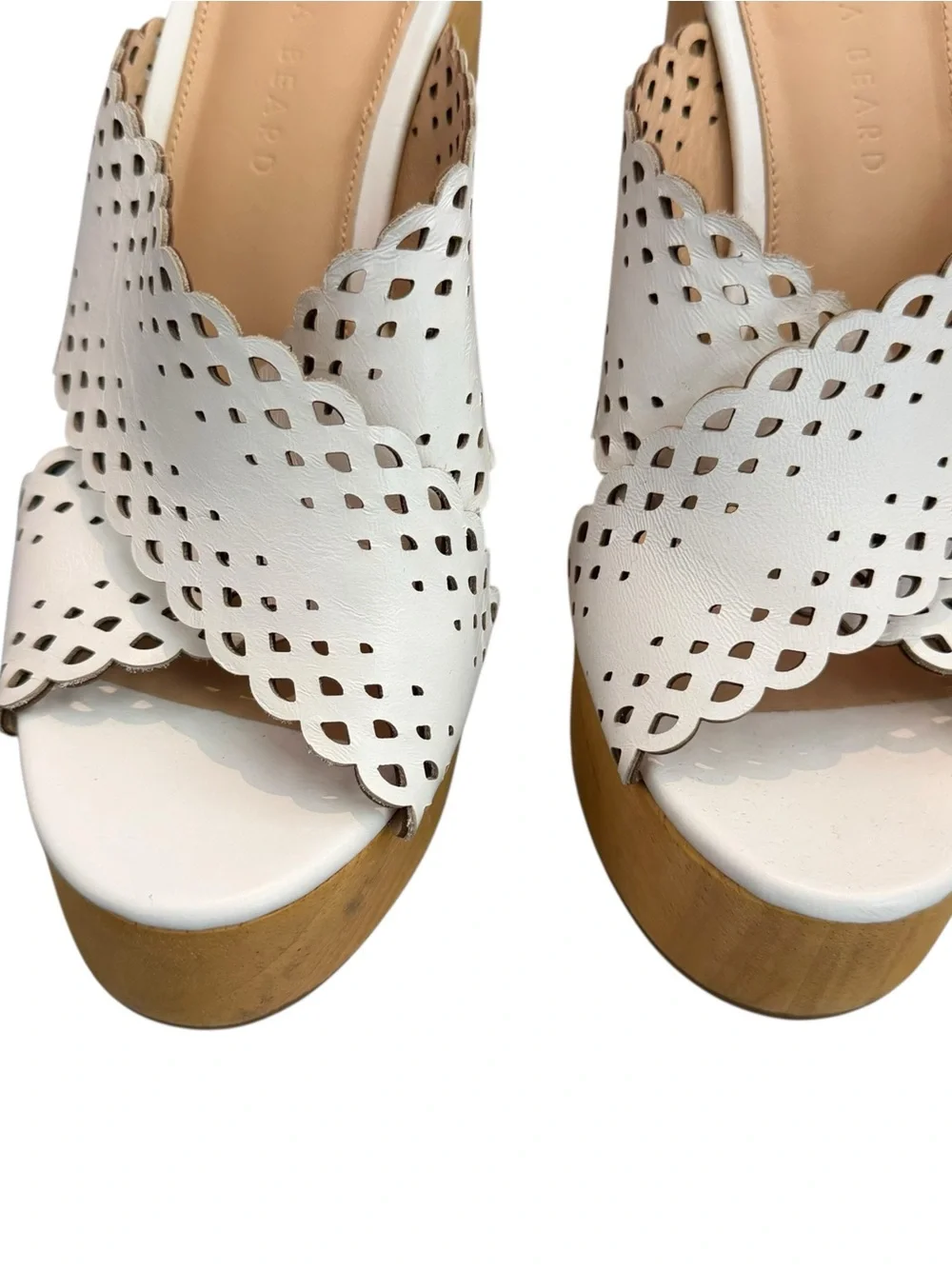 Veronica Beard scalloped perforated