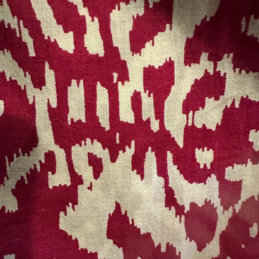 DVF Diane Von Furstenberg Hot Pink White Batik Print Scarf Shawl Sarong R $258