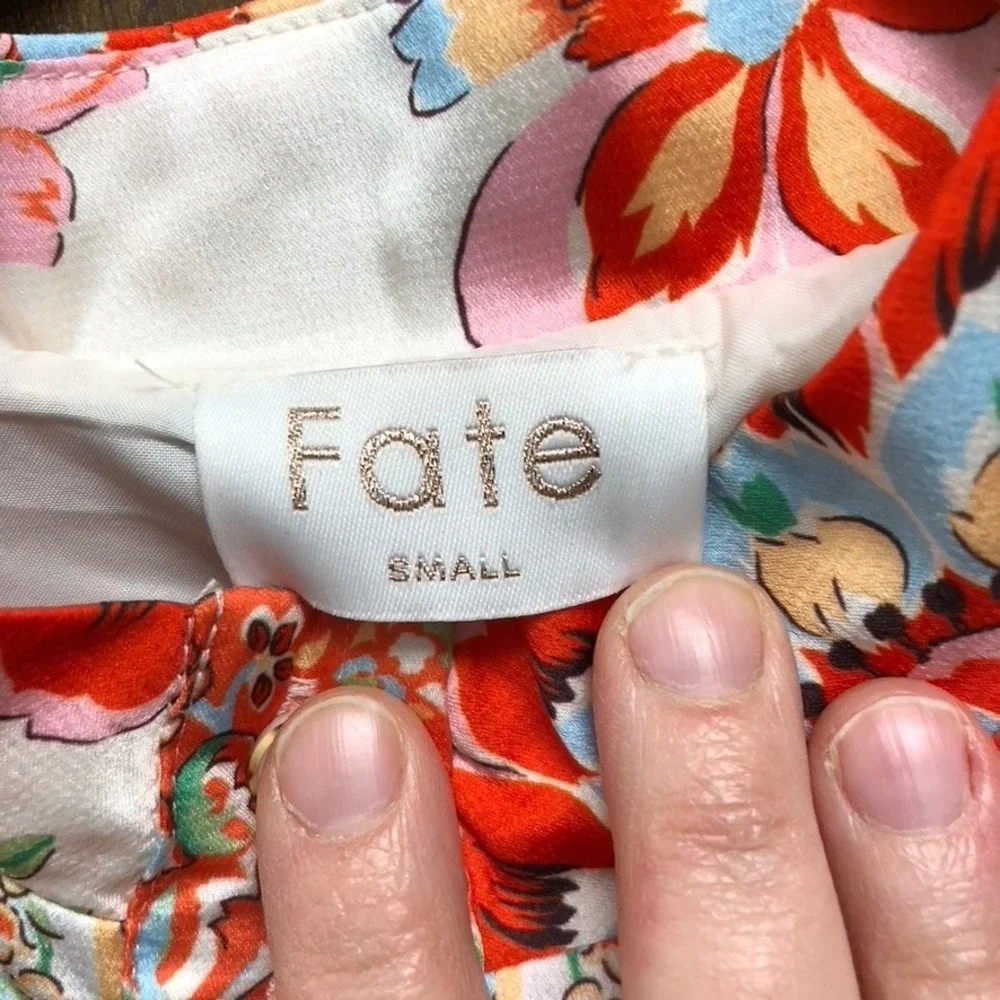 Fate vibrant floral