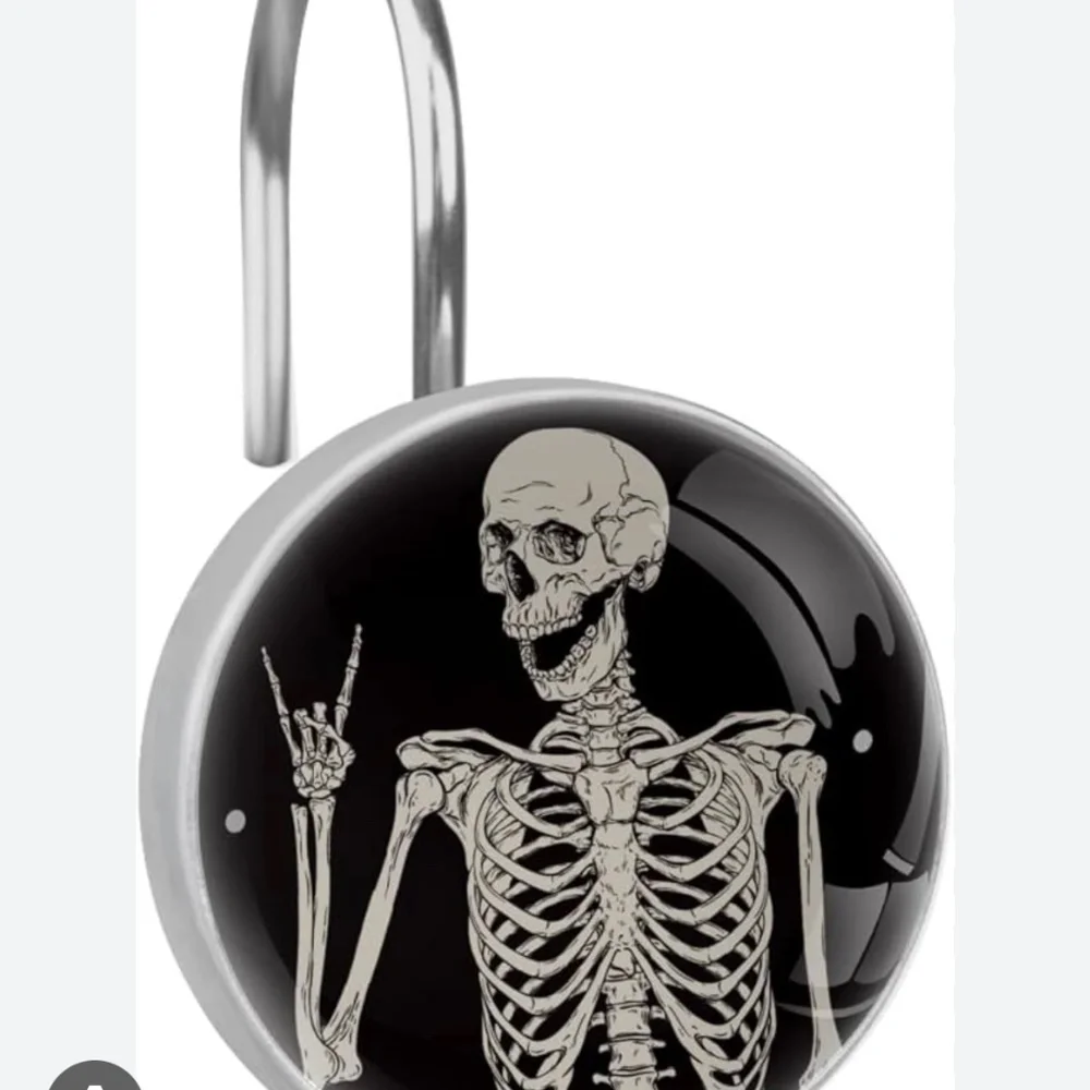 NWOT Bathroom Halloweeen Decoeation 12 Pieces Half Skeleton Shower Curtain Hooks