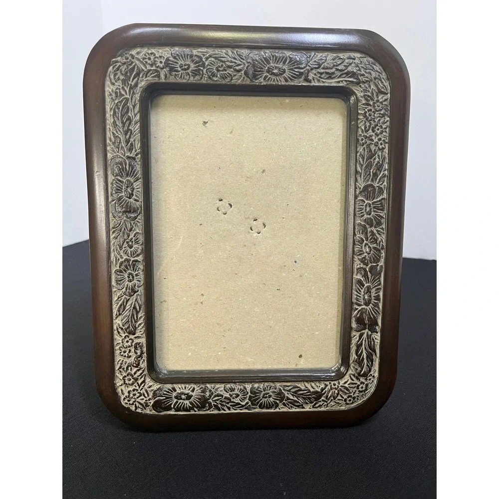Vintage Floral Relief Picture Frame Dark Wood Tone Tabletop 4x6 Style Decor