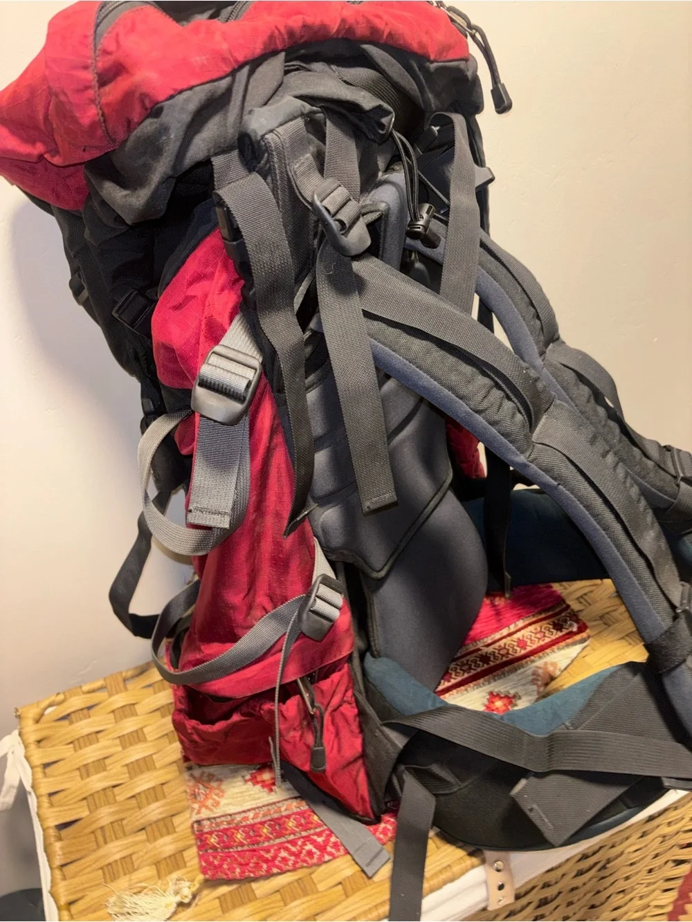 Arcteryx external top