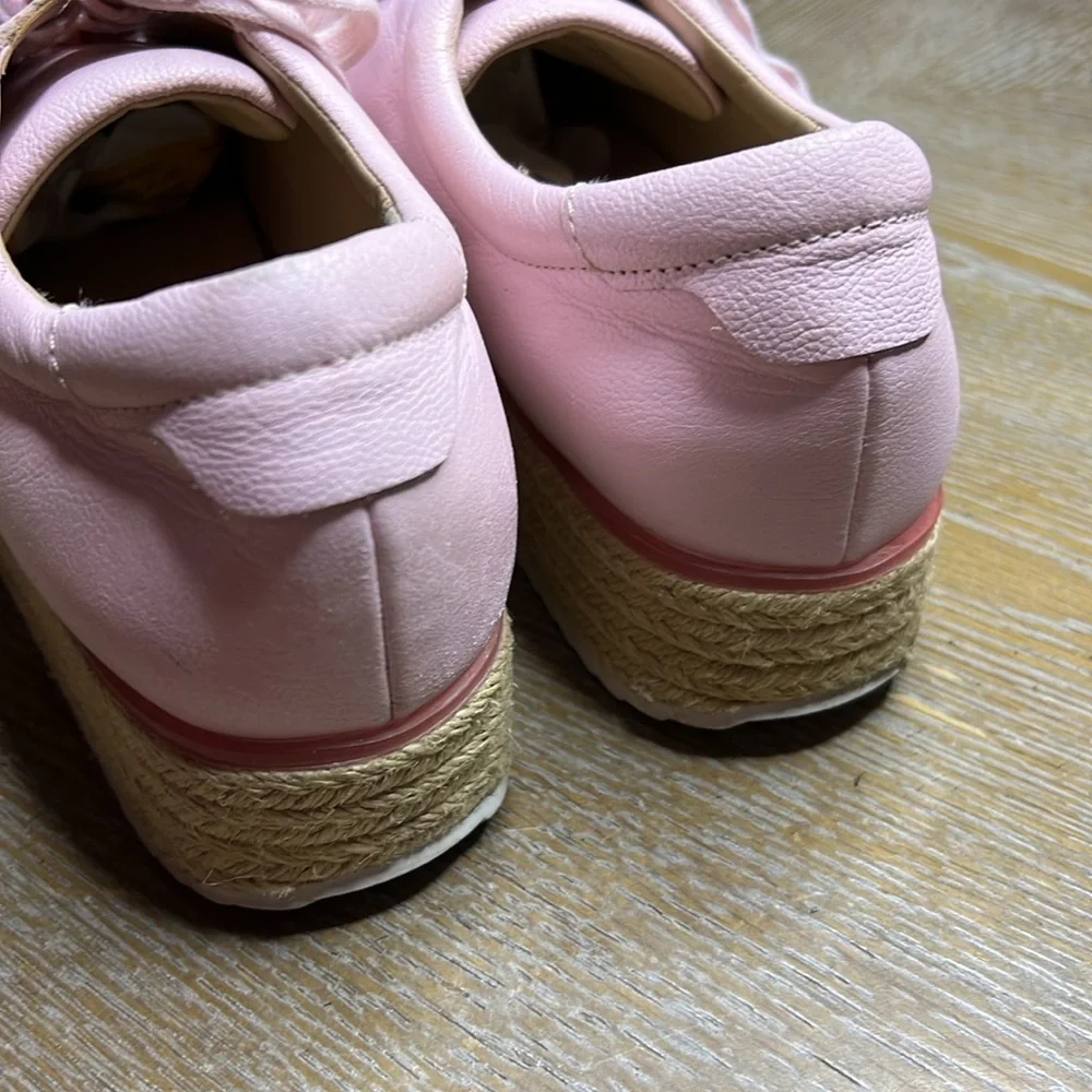 Halogen leather pre