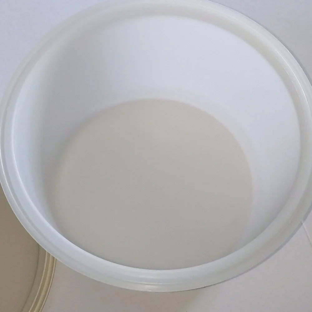 Tupperware questions leave
